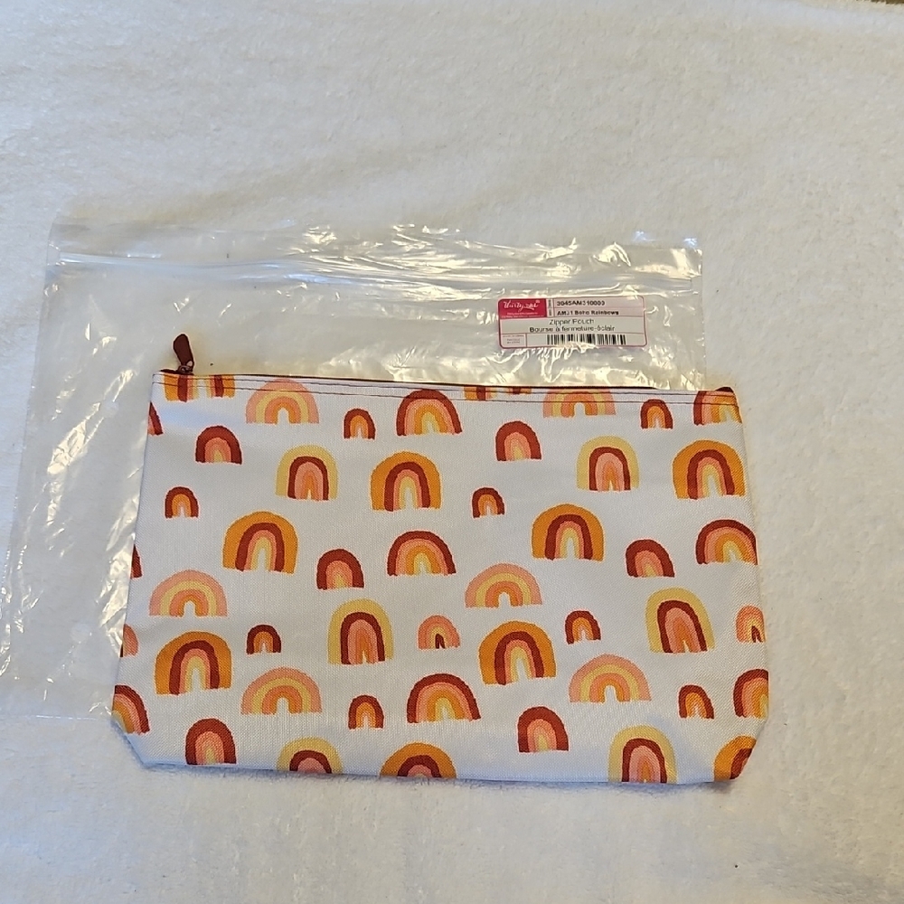 Thirty-One Rainbow Cosmetic Bag - Red, Orange, Yellow